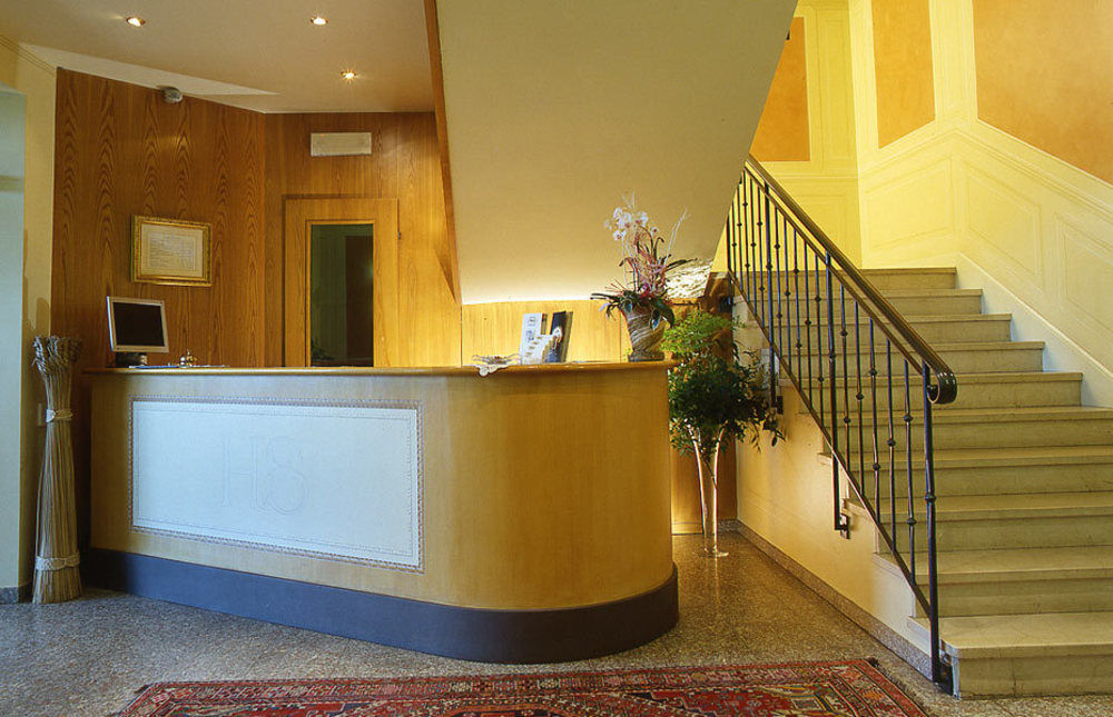 Hotel Sullivan Ponte San Marco Екстериор снимка